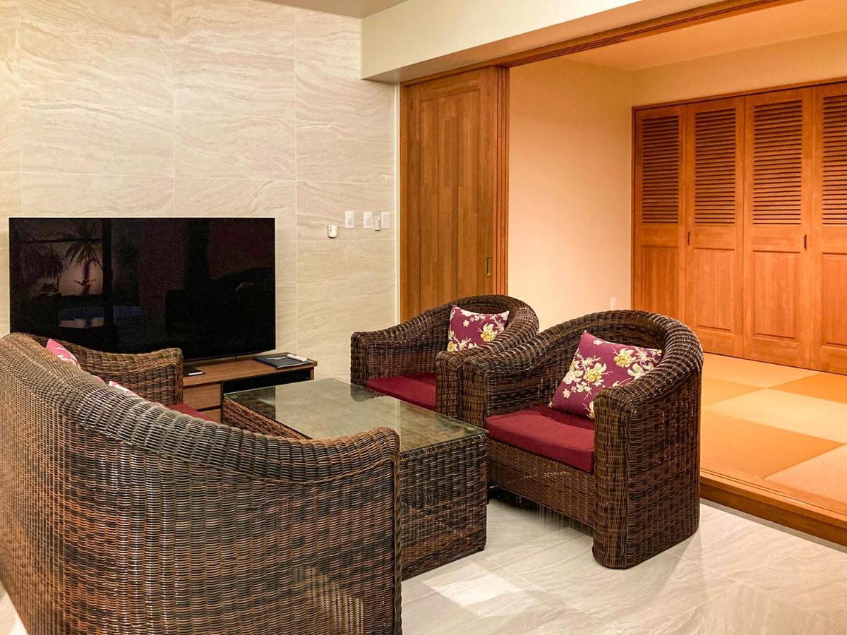 Villa Life Indah Sumuide Наго Екстериор снимка