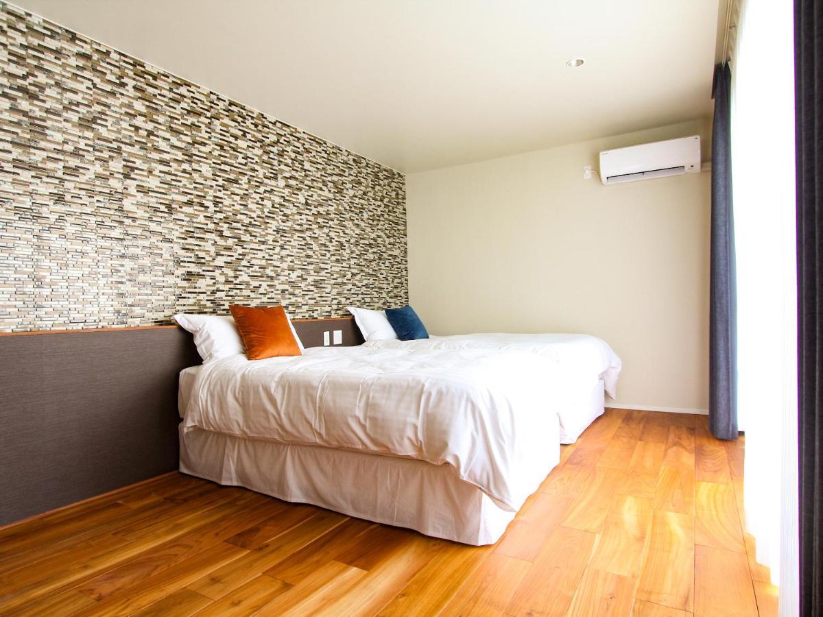 Villa Life Indah Sumuide Наго Екстериор снимка